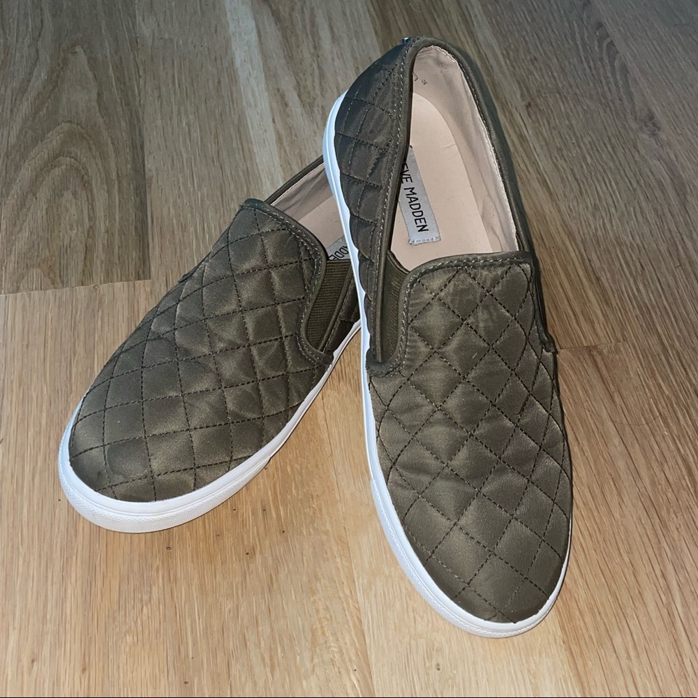Olive Steve Madden Shoes Size 9